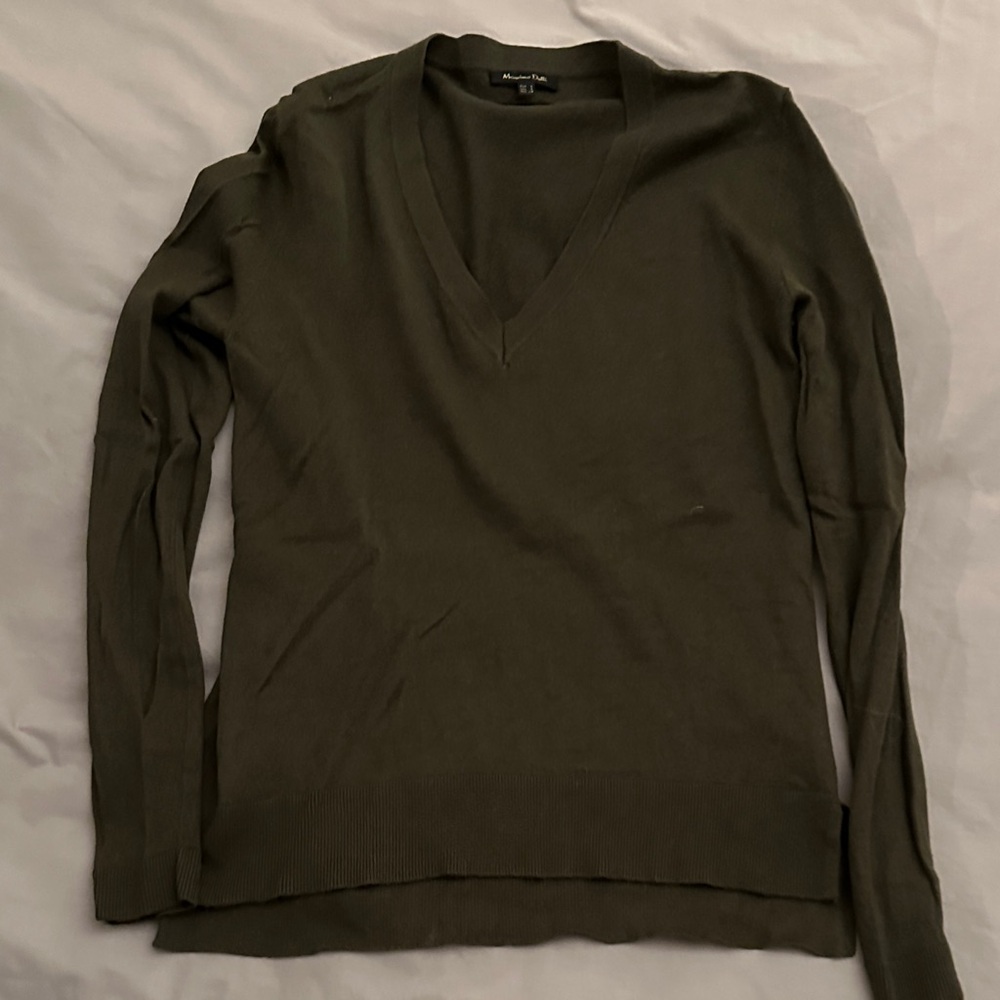 Women’s Olive V-Neck Sweater wool and Silk Massimo Dutti
